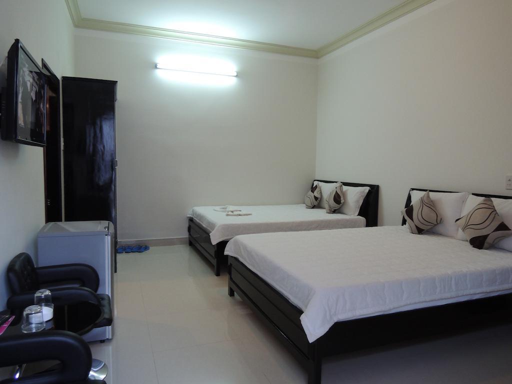 Phuong Tay Guest House Mui Ne Quarto foto